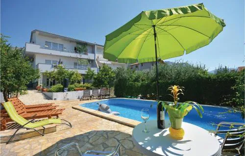 Apartment Kastel Sucurac Ivana Pavla Ii