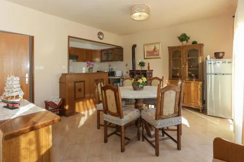 Apartment Lidija