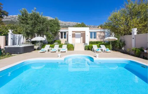 Nice Home In Kastel Sucurac With Wifi