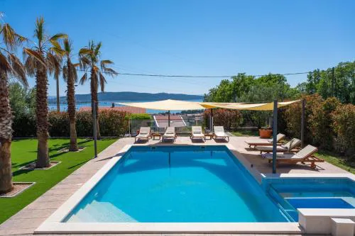 Seaview Villa Stanka with Pool and attached Jacuzzi