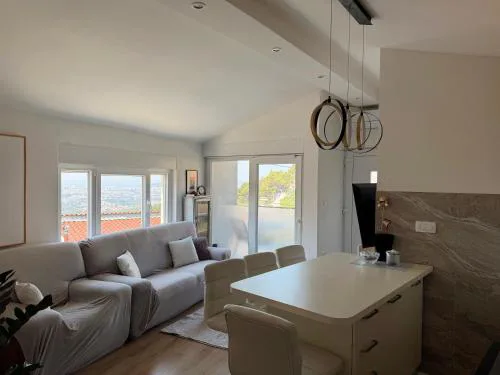 Belle Islands View Apartment