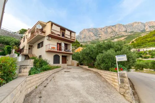 Apartments with parking space Krvavica, Makarska - 6749