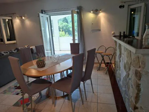 Apartman MAKA