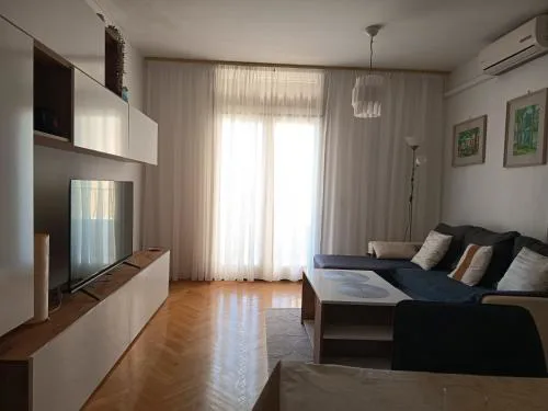 Apartman N&B