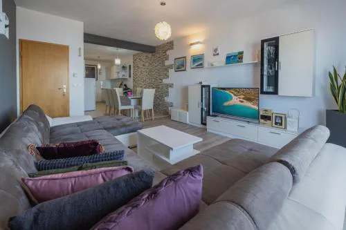 Apartment Dany - Free Beach Parking