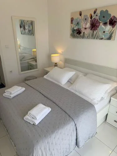 Apartment Sea