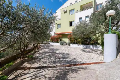 Apartments JoviZe