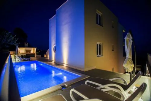 Apartments Luxury