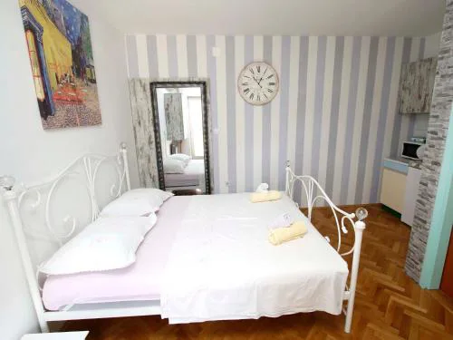 Apartments Srdjan