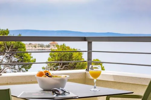 Beachfront Apartment Sunrise Residence Srzić