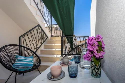 City apartment Sweet Nora, two bedroom apartment, free parking