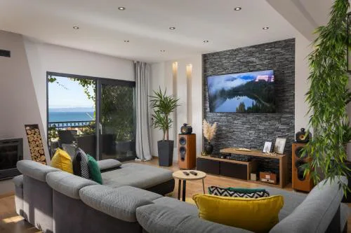 Lux Apartment Eol