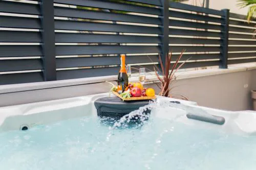 Luxury Apartments Karigo