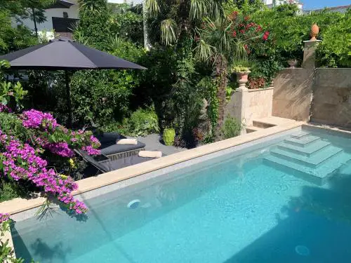 Luxury pool central Makarska apartment by Maryn