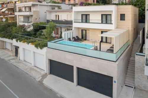 Luxury villa with a swimming pool Makarska - 23218