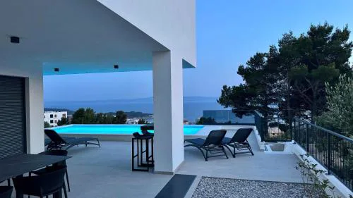 NEW!! Villa Dado
