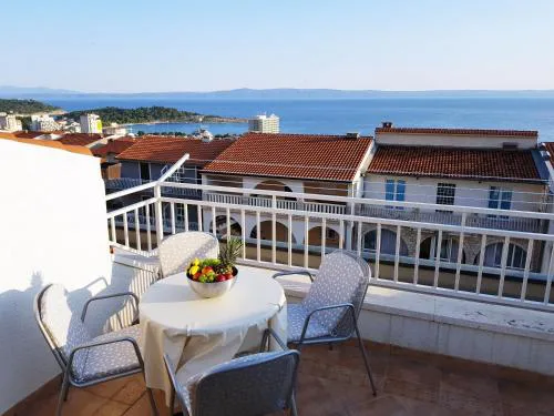 Sea View Apartment Elena
