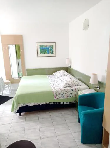 Studio apartmani Lidija