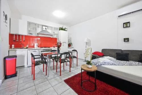 Turina Apartments