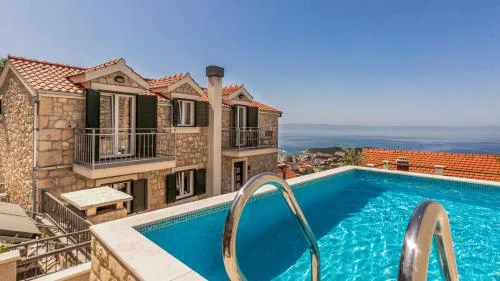 Villa Elizabeta Makarska by Villas Guide