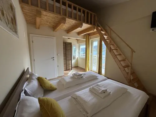 Max Gastro Beach House