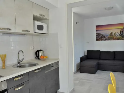 Apartment Meryl ST - Two Bedroom Apartment with Sea View