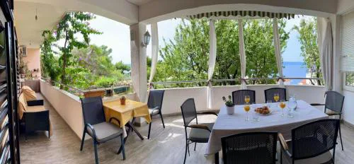 Apartment Gina near the sea