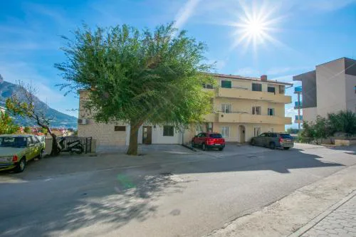 Apartment Zdravko