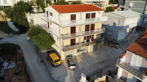 Apartments Duvnjak