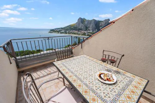 Ferienappartement Mit Zwei Meerblick Balkonen