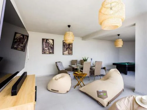 Three-Bedroom Penthouse Apartment