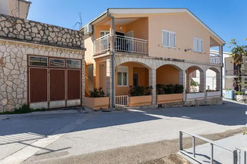 Apartments by the sea Podaca, Makarska - 13189