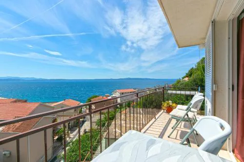 Apartmani Podgora 1