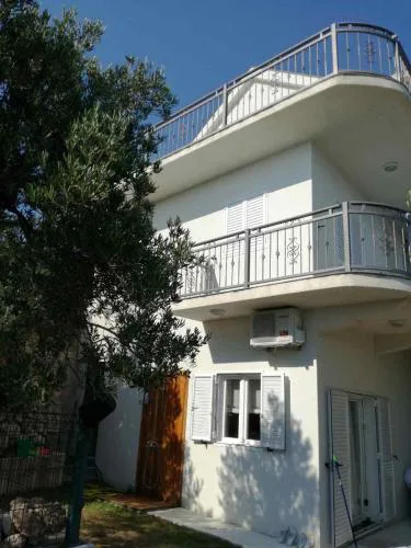 Holiday Home Mia