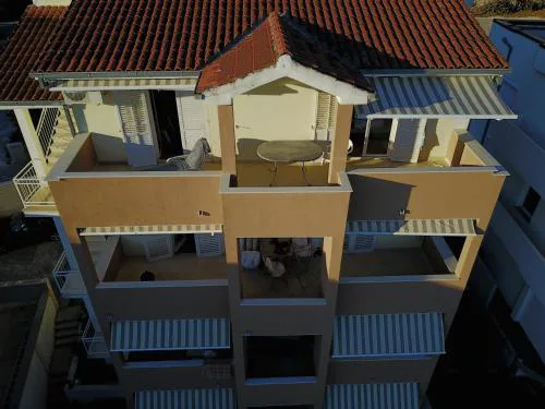 Regina & Theresa Apartments