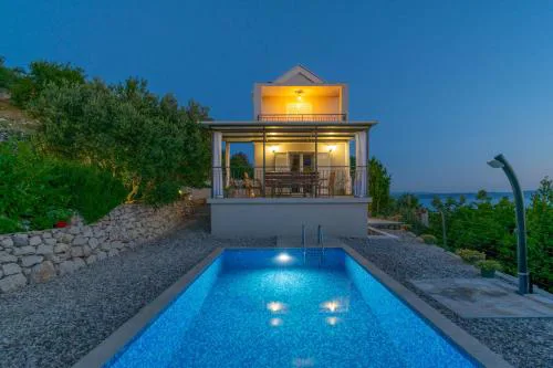Villa with Sea View - Private Heated Pool