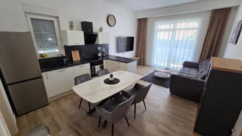 Apartment Antonio Podstrana