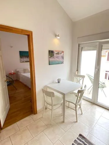 Apartment LAGANINI mit Balkon