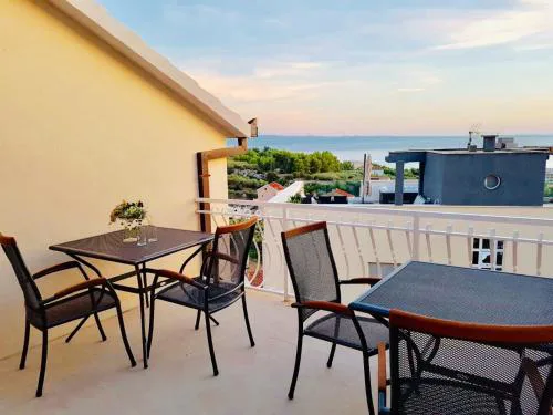 Apartments ALBA Podstrana Familien-und Individualfreundlich mit Meerblick und Parkplatz