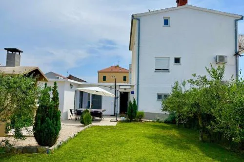 Apartments by the sea Podstrana, Split - 16793