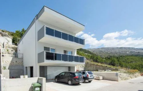 Apartments with parking space Podstrana, Split - 20835