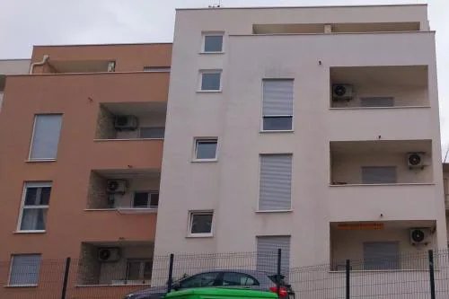 Apartments with parking space Podstrana, Split - 24063