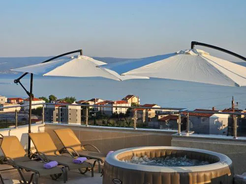 Modern villa with jacuzzi, beautiful sea view, near Split! Villa 36A