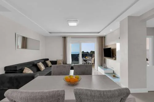 Apartment Hrvoje -nur 50m bis zum Meer - Makarska Exklusiv
