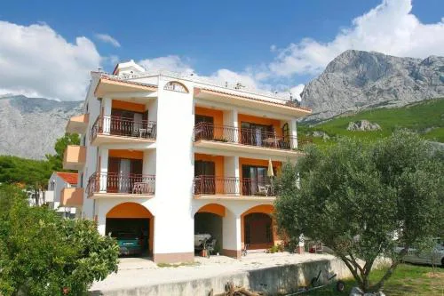 Apartments with parking space Promajna, Makarska - 20785