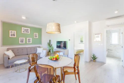 TINEL Boutique Apartment
