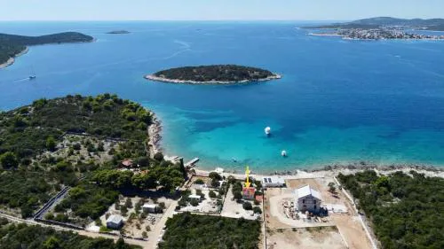 Kućica uz more