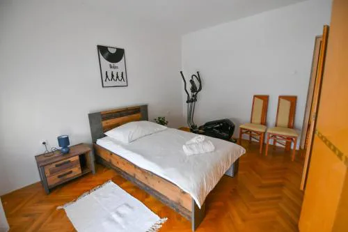 Apartment Lovre