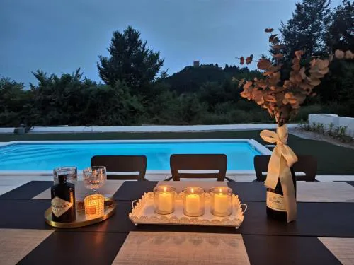 Holiday home Sika with heated pool near Split