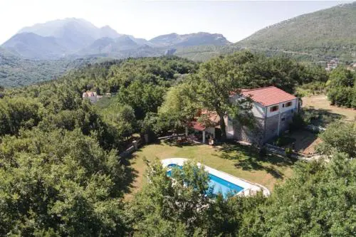 Amazing Villa In Slime, rest for mind, body and soul - Nature, garden and outside swimming pool